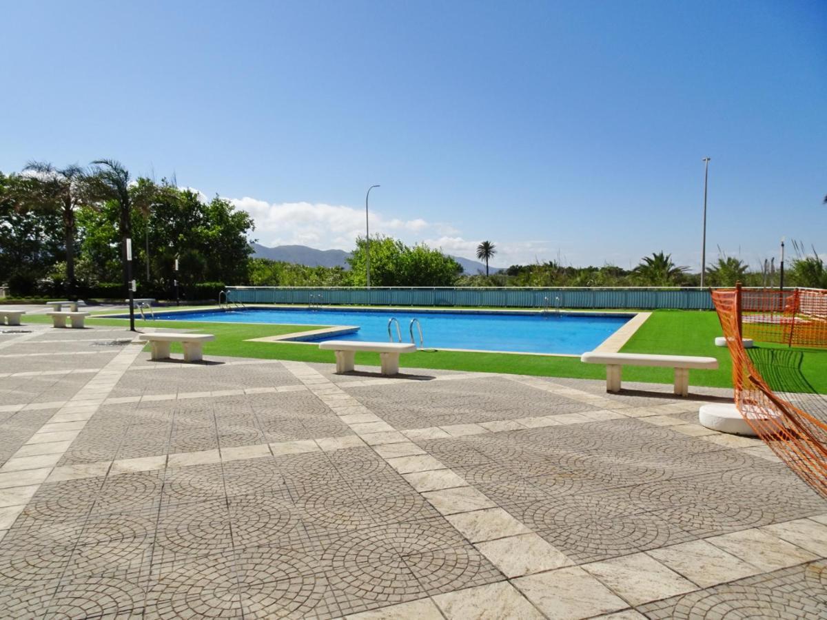 Aigua Blava Primera Linea - Alquiler Solo Familias Playa de Gandia Exterior photo