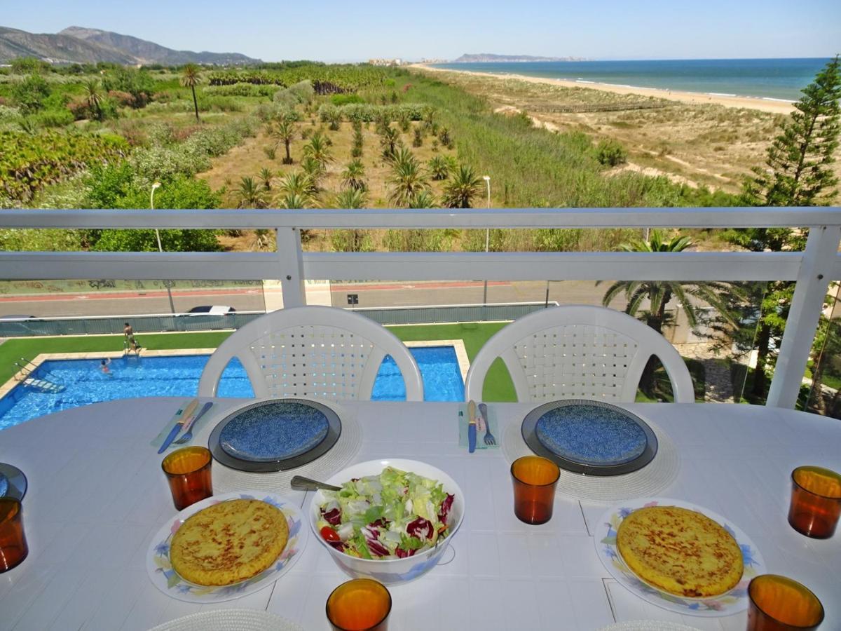 Aigua Blava Primera Linea - Alquiler Solo Familias Playa de Gandia Exterior photo